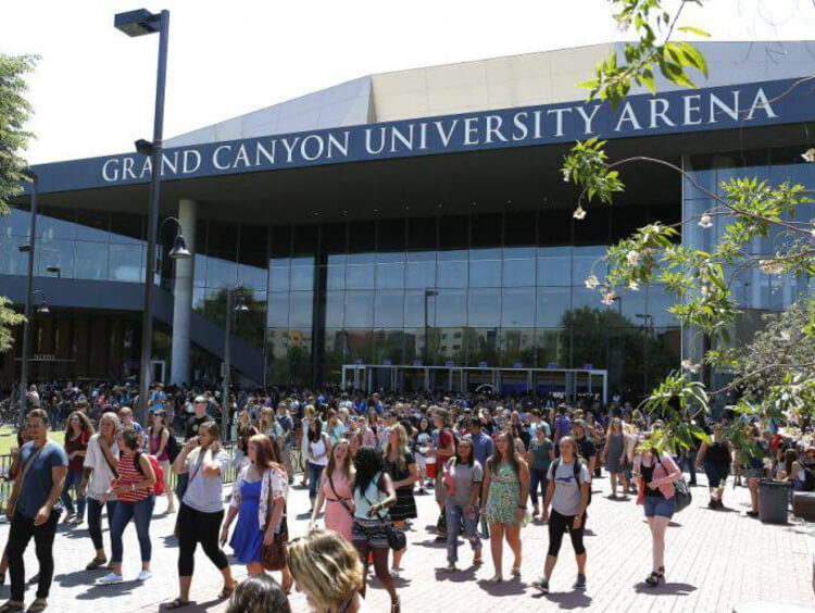 is GrandCanyon University accredited